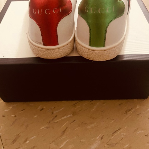 Kids Gucci sneakers size 30 good condition - Picture 4 of 4